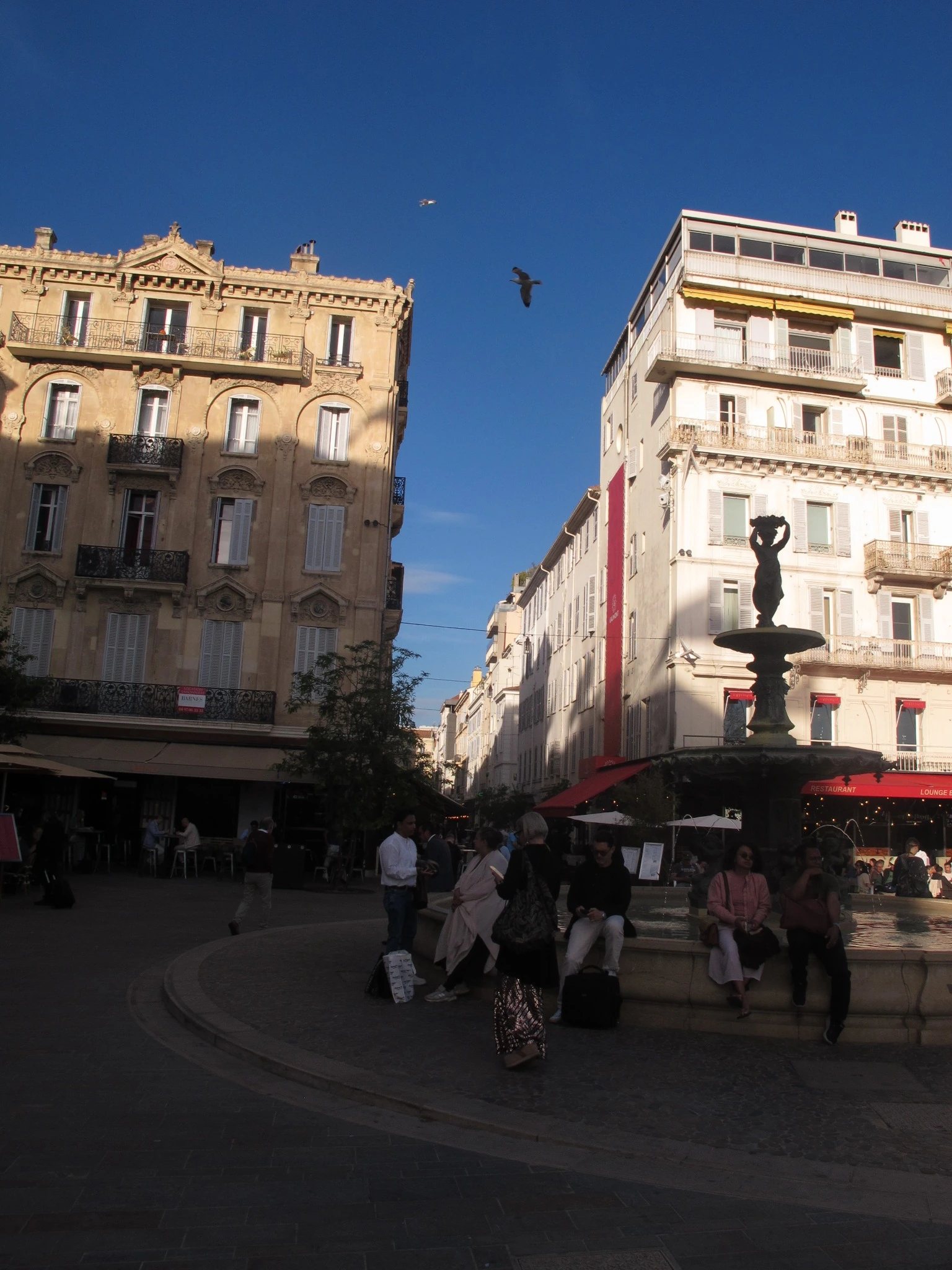 Afternoon street scene in Cannes
