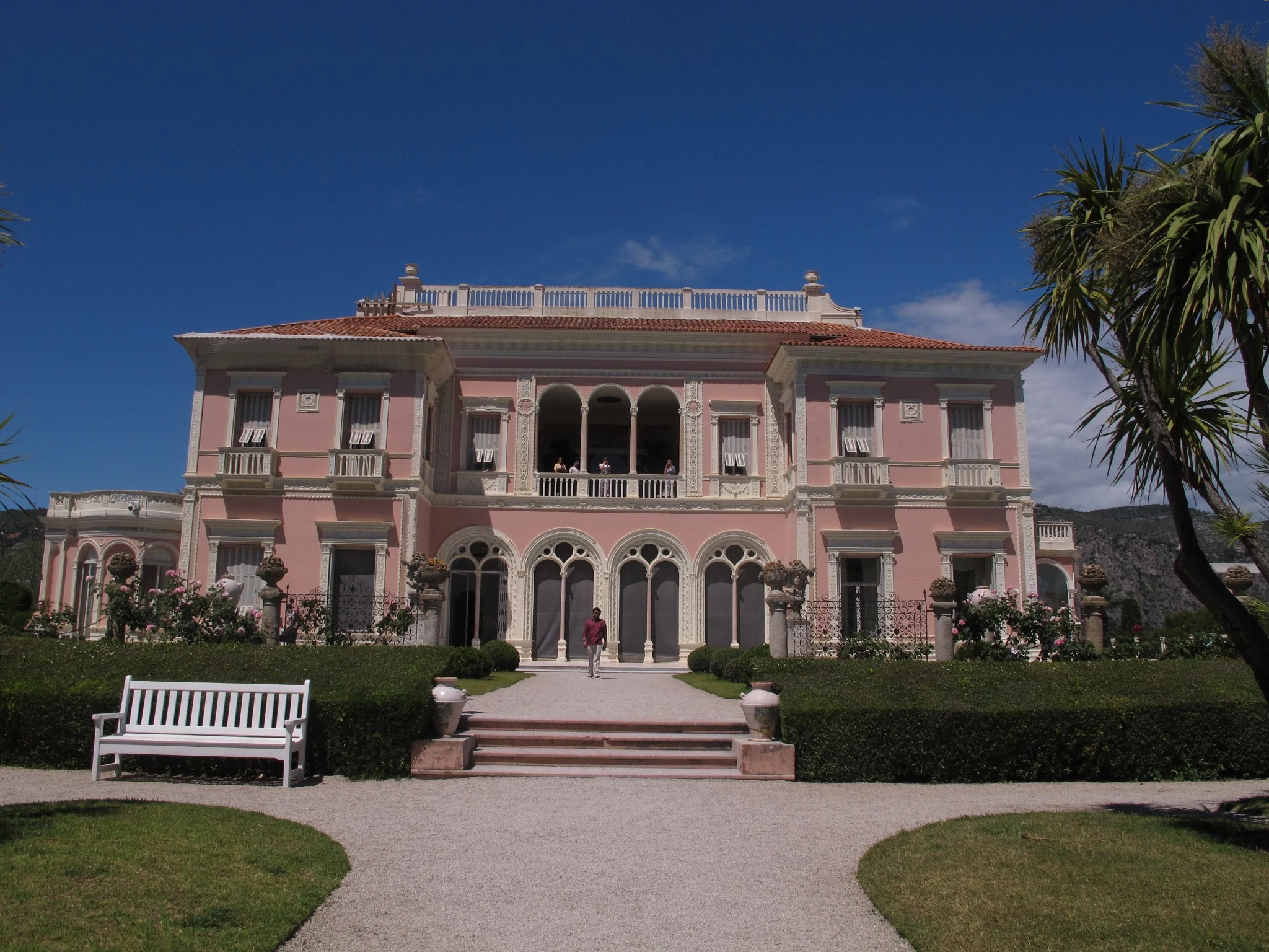 Pink Riviera villa